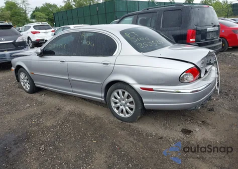 2002 Jaguar X-Type 2.5L из США, поврежденный, VIN SAJEA51D92XC83952